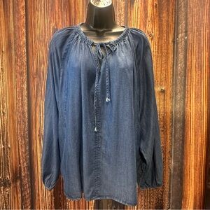 NWT Boutique Easel Blue Chambray Long Sleeve Peasant Blouse Front Tie Size Small